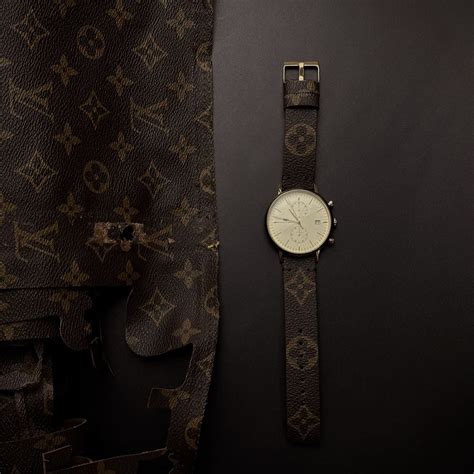 cinturino apple watch 4 louis vuitton|cinturino orologio louis vuitton.